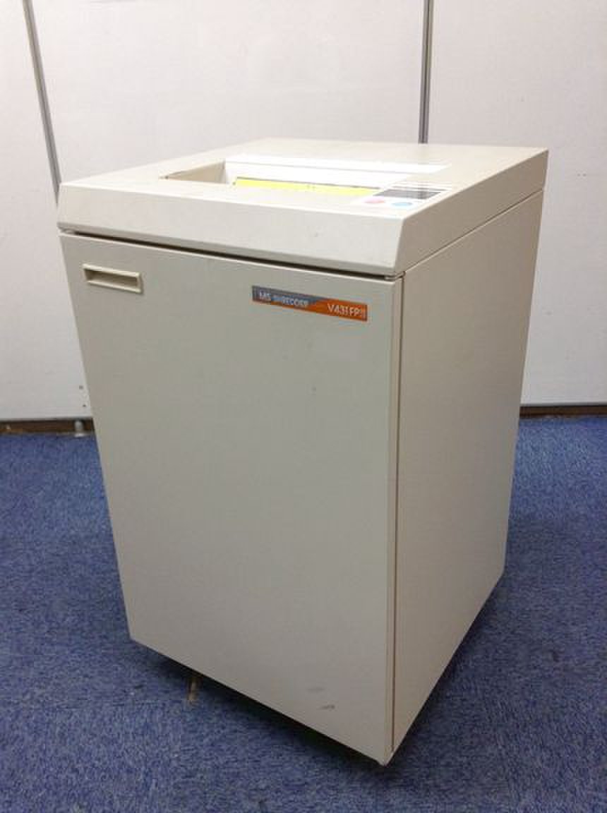 【トップメーカー品】【定価：438,000円】【最大細断枚数：15枚程】
                        Vシリーズ
                                    中古
            