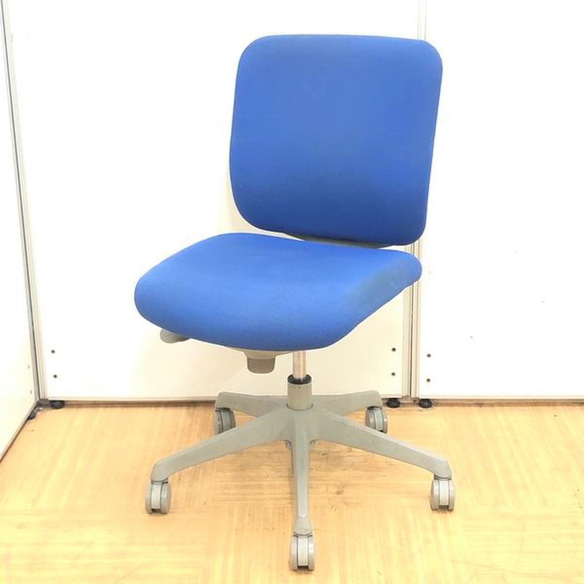 中古】CG-Rチェア CN43GR-FM36 オカムラ/okamura 肘無ローバック