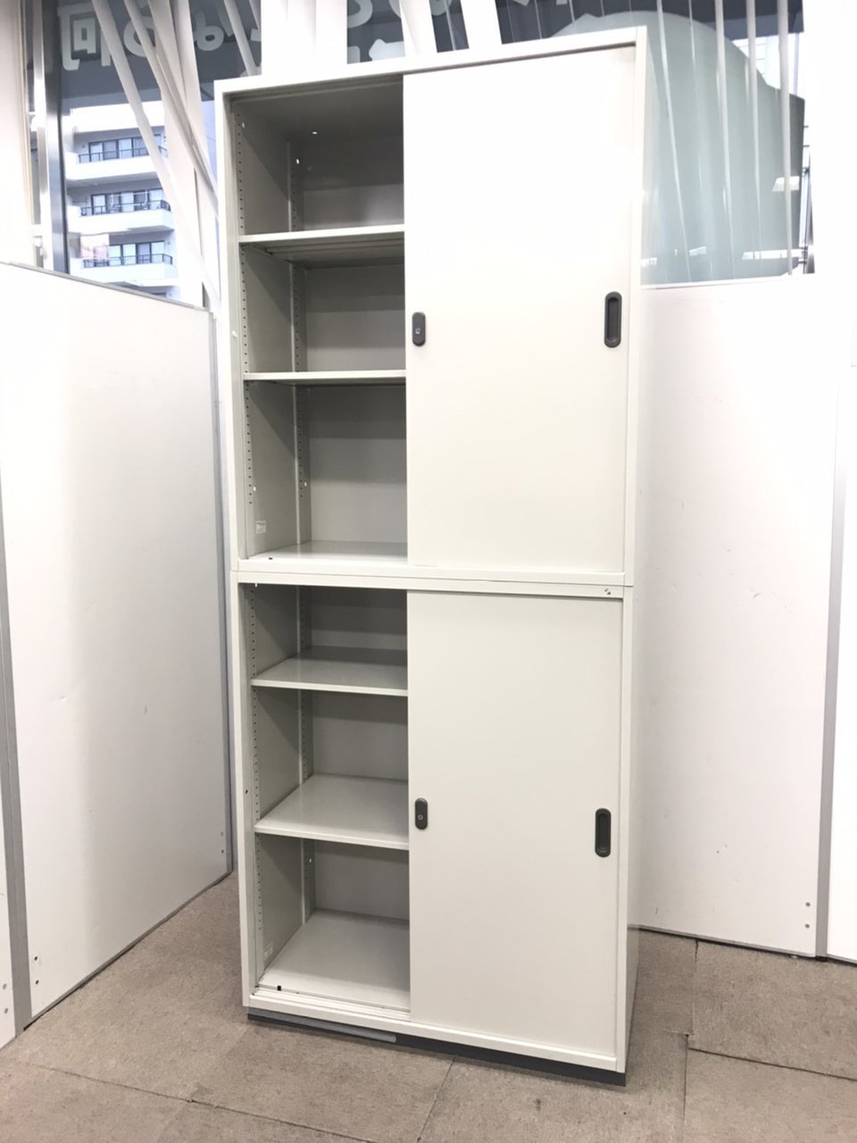 【上下引戸仕様】プラス製／リンクス／ホワイト。手前のスペースが心許ない方はこちらを！　★
                        LA
                                    中古
            