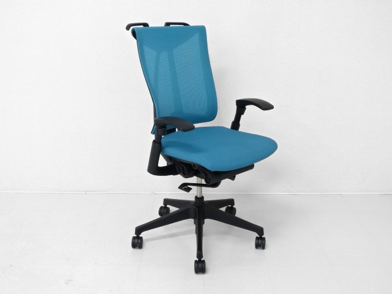 2018年製で状態良好、ライトブルーが明るく色鮮やか！【RP】
                        セレーオ 
                                    中古
            