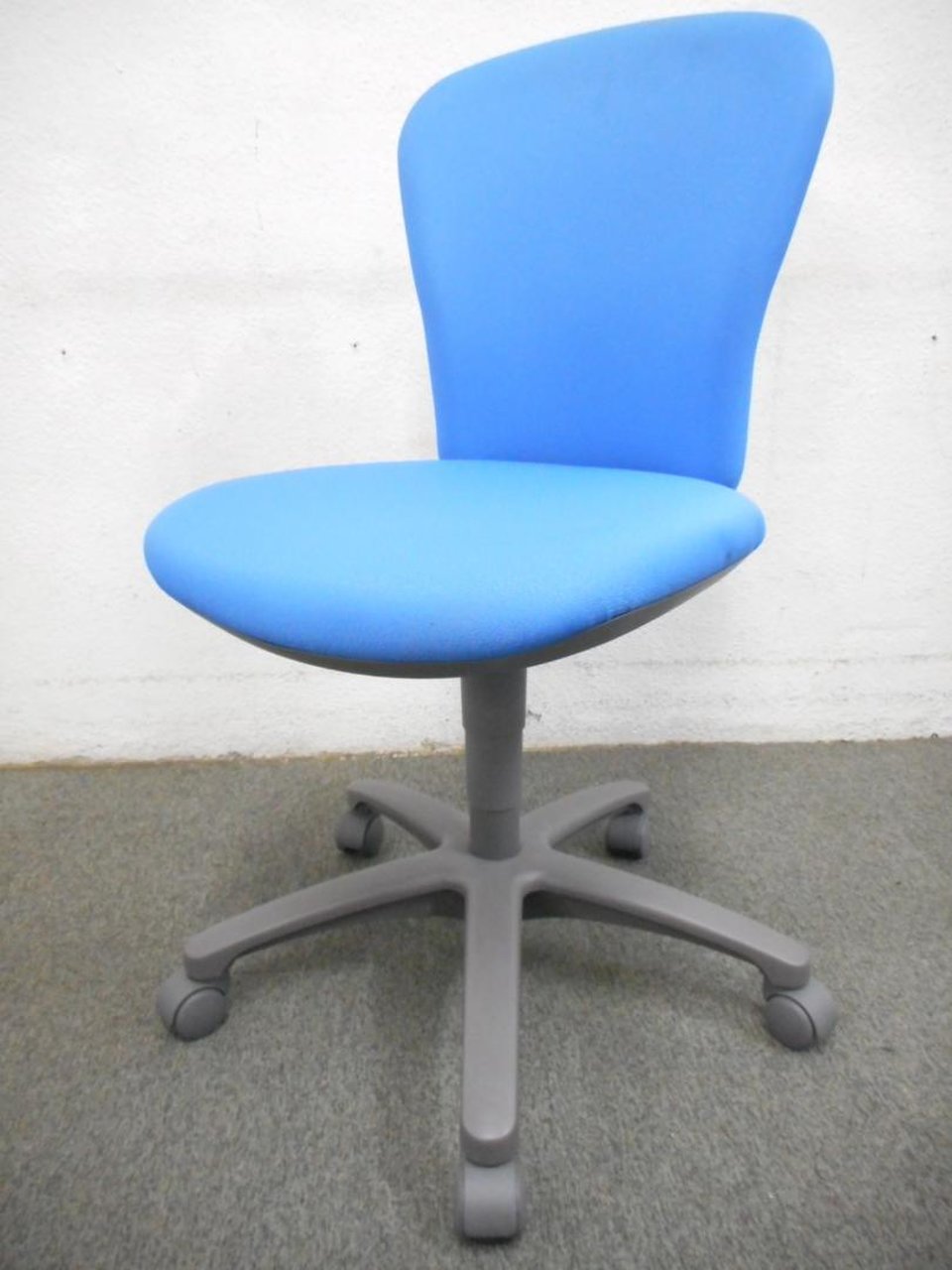 【コスパ】【ローコスト】不朽の人気シリーズがロットで入荷！！！【倉庫在庫品】【Z10】
                        レグノ2 
                                    中古
            