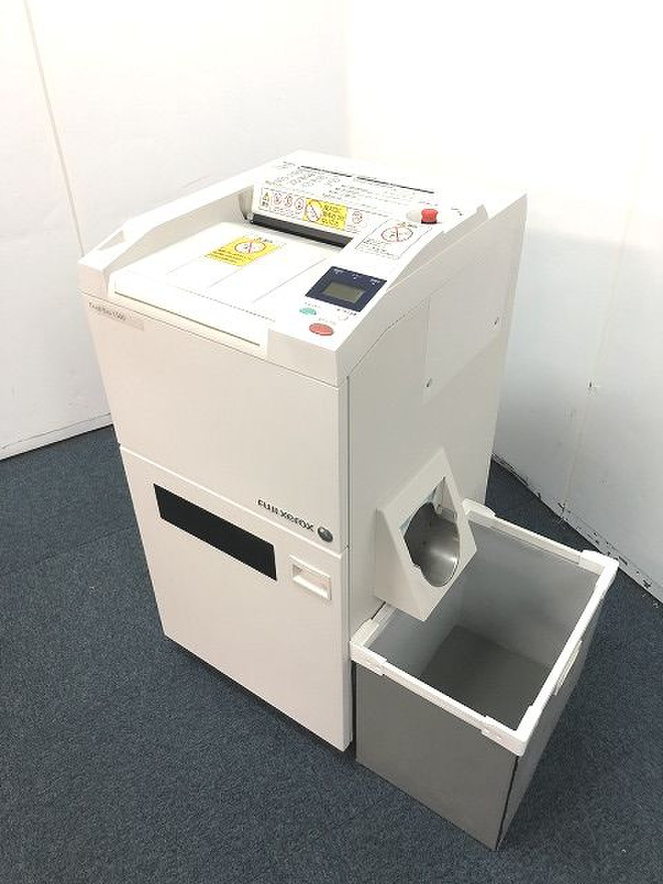 【最大投入枚数65枚のハイパワーシュレッダーの入荷です！！】
                        Trust-Eco 
                                    中古
            