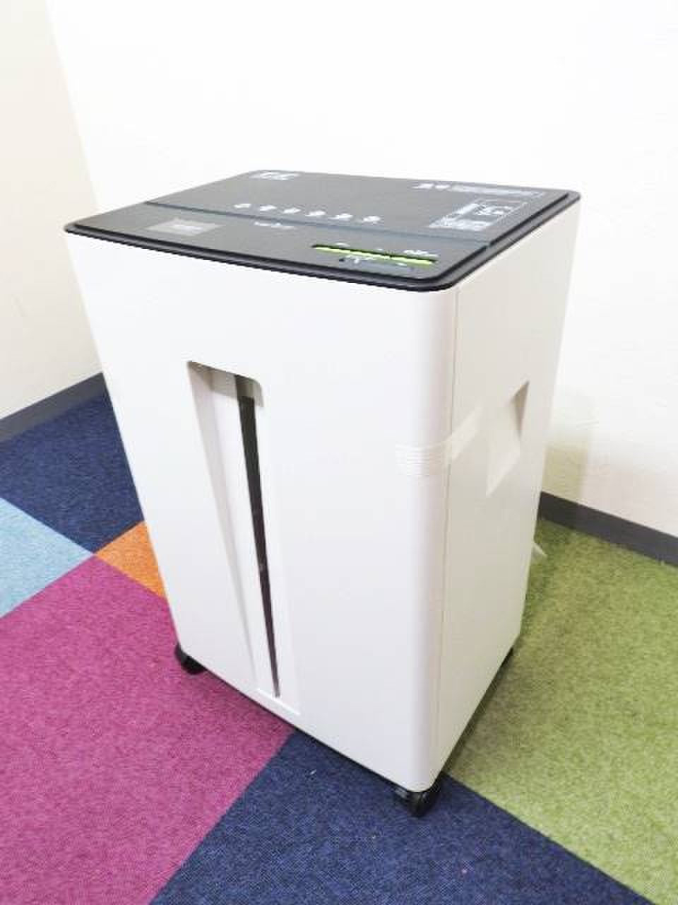 【定価14万！】高いセキュリティレベル！マイクロカット1mm×5mm【RP】
                        その他シリーズ
                                    中古
            