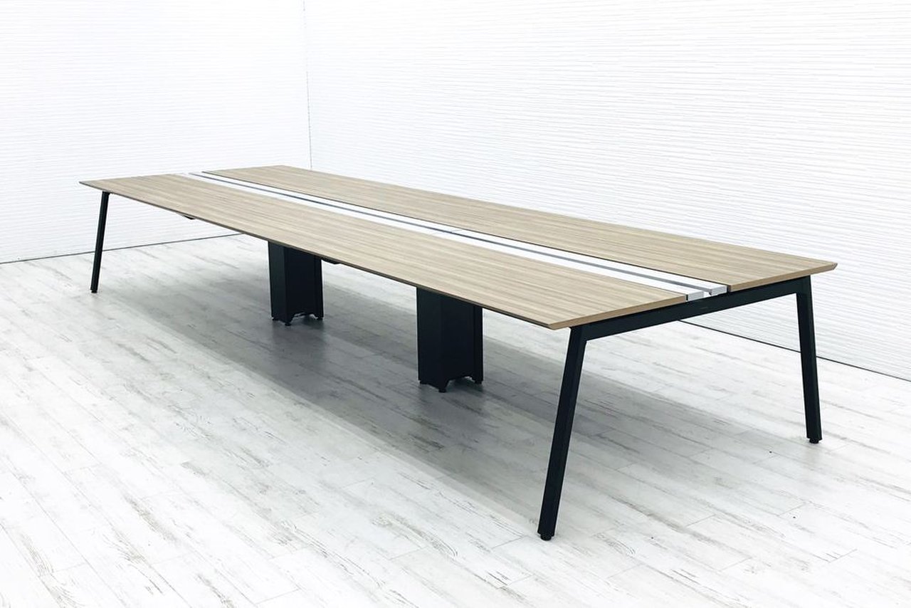 コクヨ現行品！オフィスに求められるのはデザインに代わってきた現代!機能も兼ね備える最新デスク
                        サイビ 
                                    中古
            