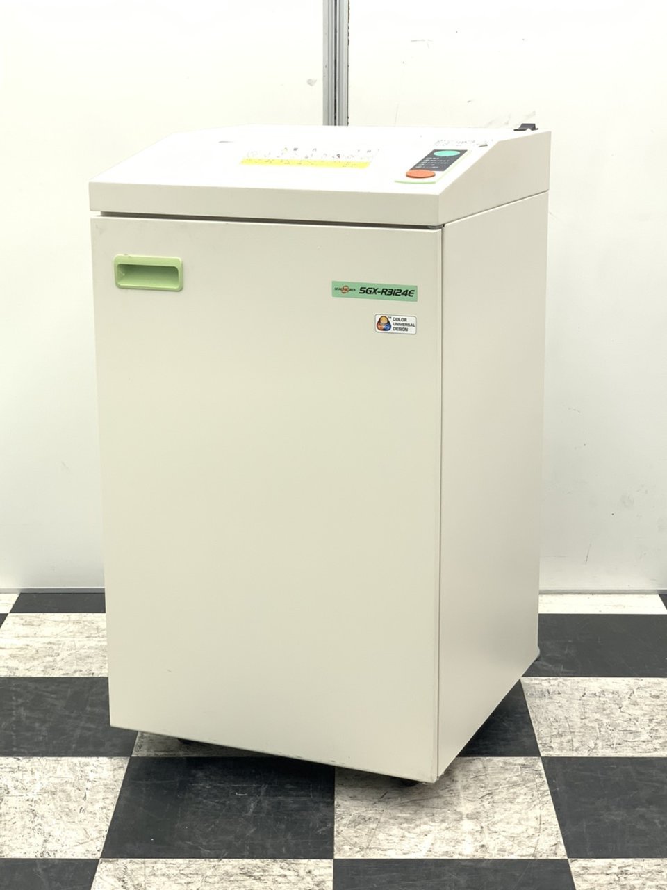 【最大細断枚数23枚(新品時】【SGX-R3124E】【クロスカット】
                        SGX-Rシリーズ 
                                    中古
            