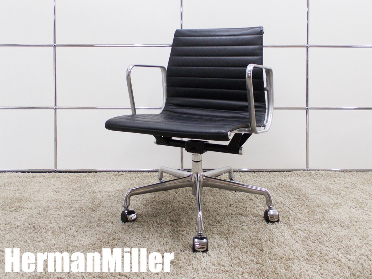 【中古】イームズ アルミナム Herman Miller/ハーマンミラー 肘付