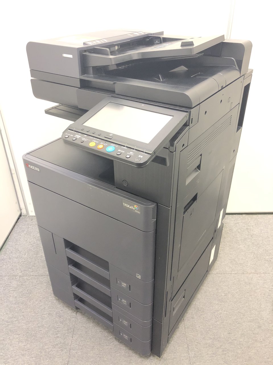 中古】TASKalfa TASKalfa_2552ci 京セラ/KYOCERA カラー複合機(コピー機) 304466 -  中古オフィス家具ならオフィスバスターズ