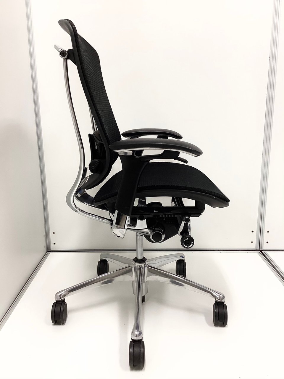 中古】コンテッサチェア CM31AB FBH1 オカムラ/okamura 肘付