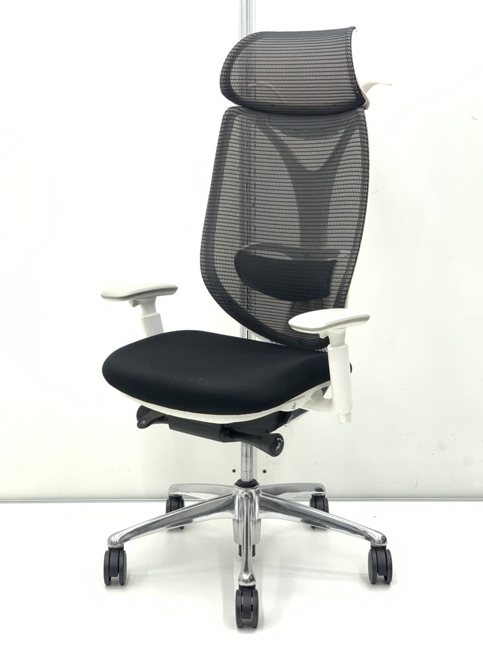 中古】サブリナ オカムラ/okamura 肘付ハイバックチェア 306304