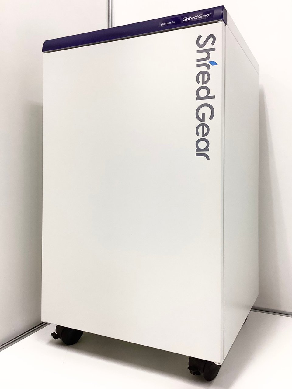 大人気／定番／定価60万超／ハイスペックモデル／限定1台　◆SAKAE／サカエ　◆shohka55
                        shohka 電動シュレッダー 
                                    中古
            