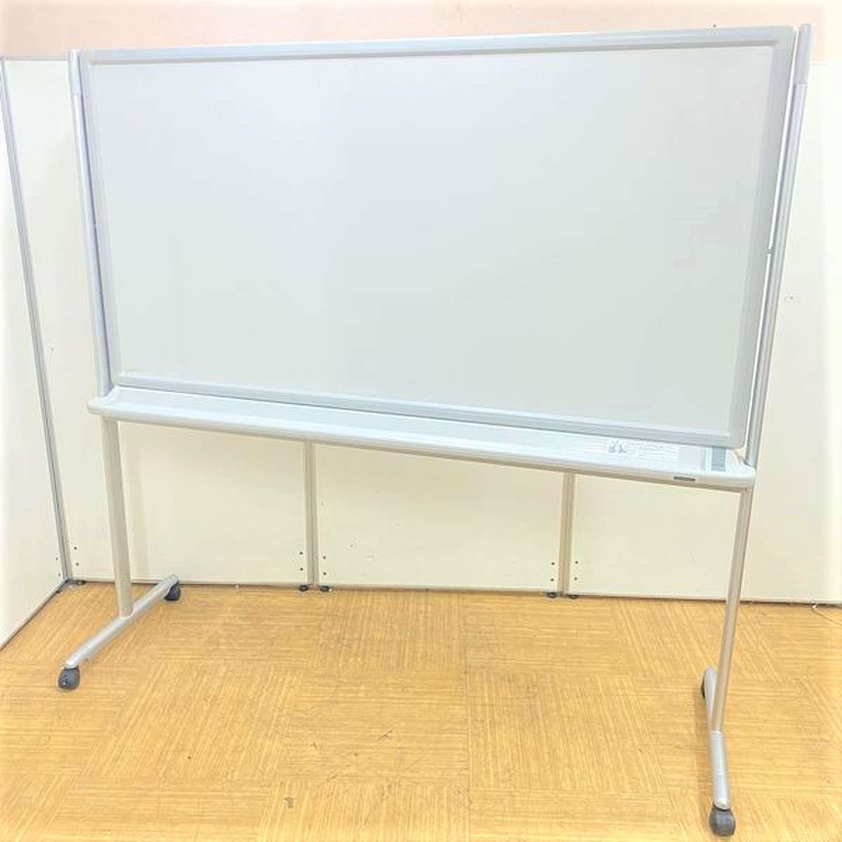 【限定1台】新品定価10万円オーバー！！ホーロー仕上げ+暗線入りでクリエイティブワークを徹底サポート
                        その他シリーズ
                                    中古
            