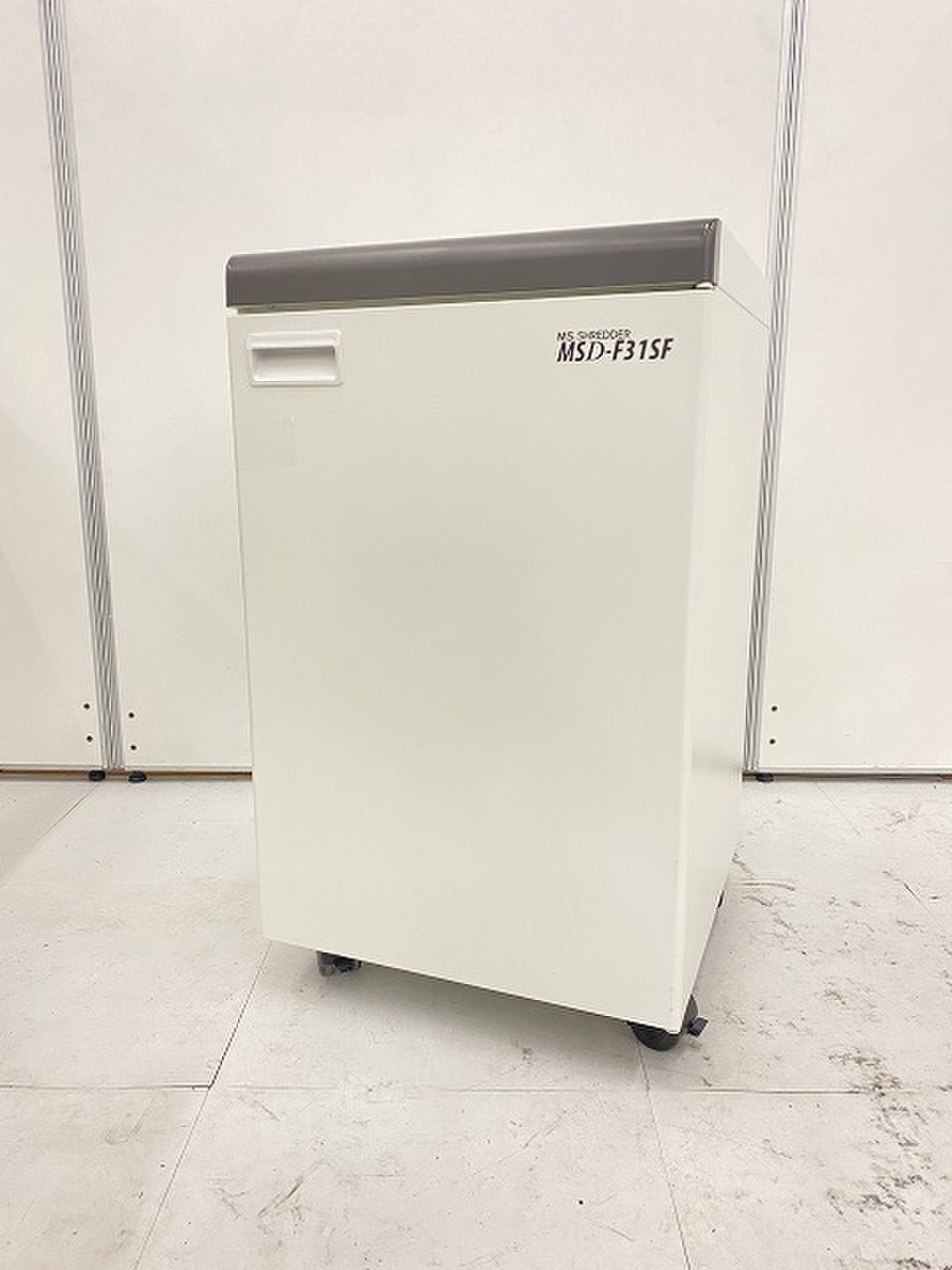 【値引き交渉可能！】同時細断枚数55枚！！ハイパワーシュレッダー！！【倉庫在庫品】
                        MSDシリーズ 
                                    中古
            