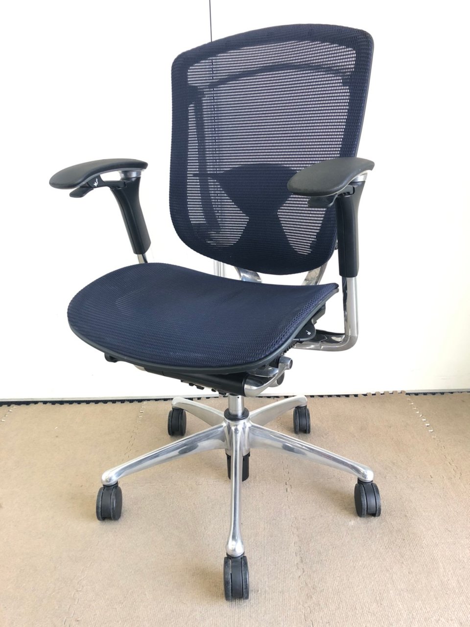 中古】コンテッサチェア CM31ABN オカムラ/okamura 肘付ハイバック 