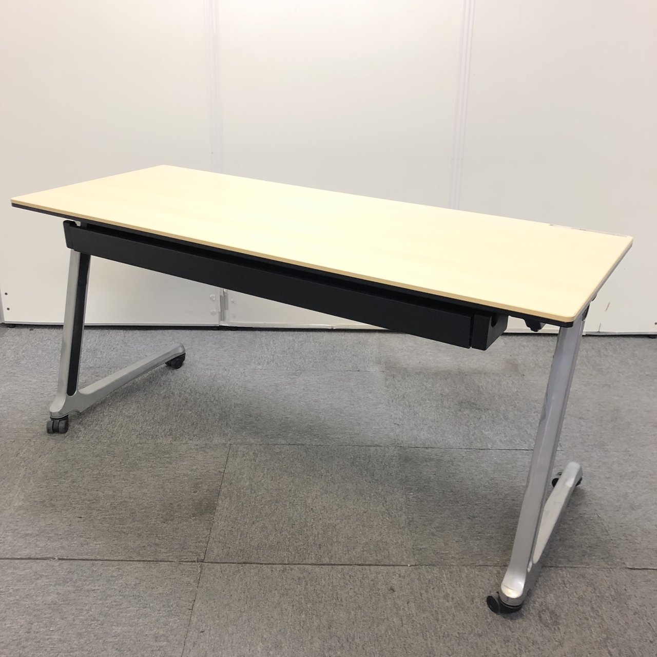 【6台限定】オカムラ｜インターアクトMT｜会議やセミナーなどにご活用下さい！【関西在庫数ナンバーワン・尼崎店】
                        インターアクトPRO 
                                    中古
            