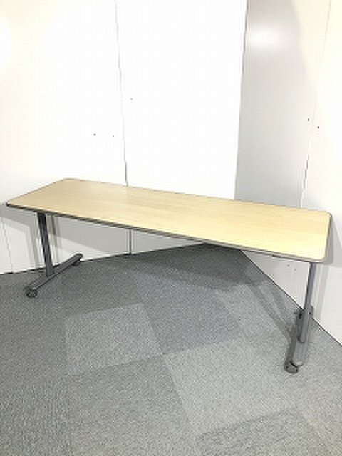 【５台入荷！】台数限り価格！人気の収納テーブル！1800mm幅で2~3名使えます！【関西倉庫在庫】
                        その他シリーズ
                                    中古
            