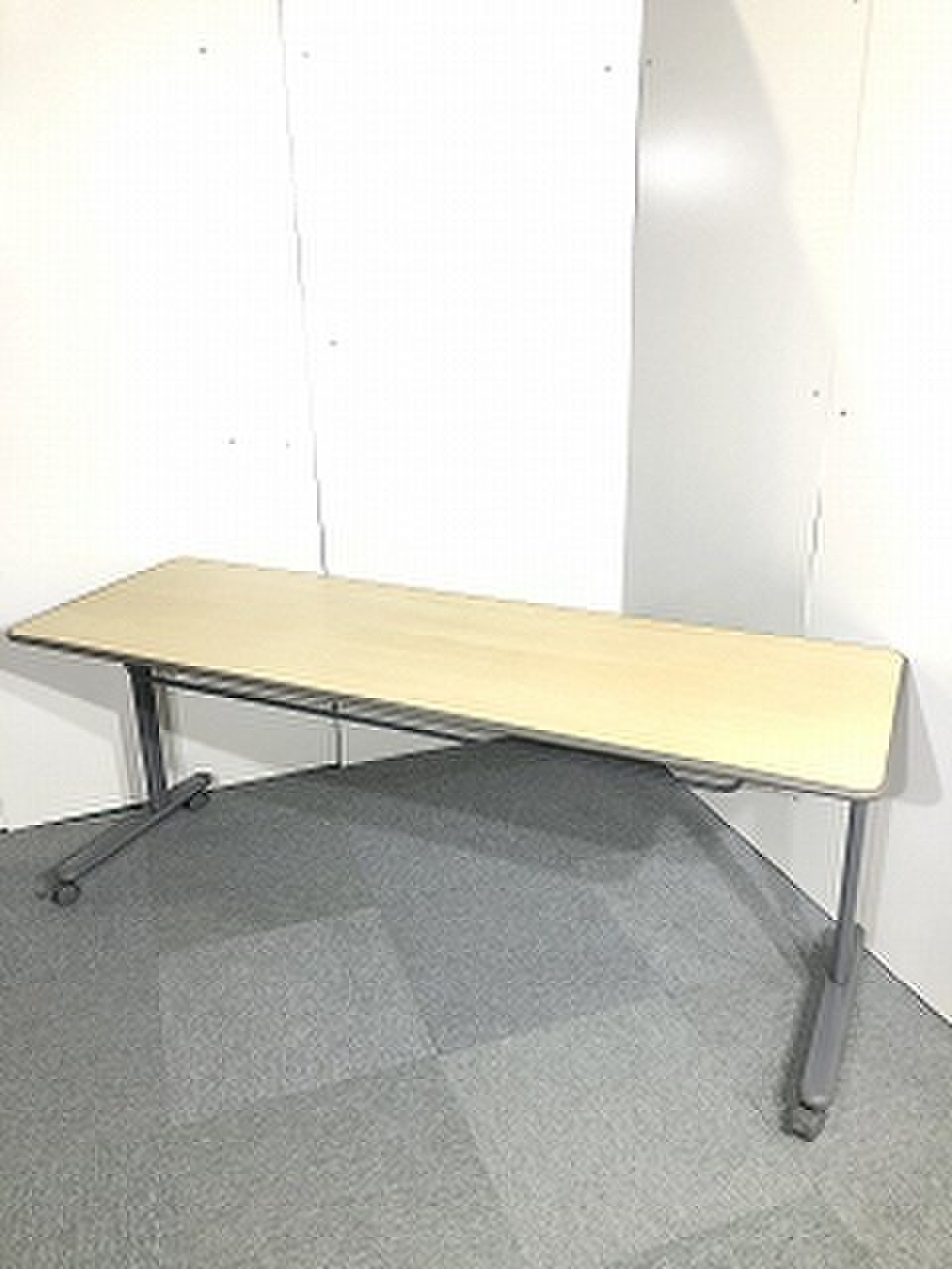 【5台限り】ウチダ製　W1500　ナチュラル　サイドスタックテーブル入荷！！【関西倉庫在庫】
                        その他シリーズ
                                    中古
            