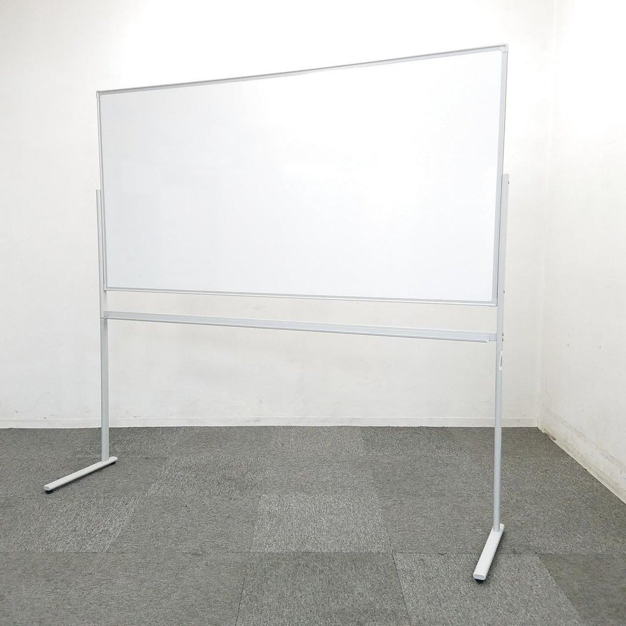 【限定1台】ホワイトボード｜片面・自立式｜横幅1800mmサイズ☆　中古家具　リサイクル
                        その他シリーズ
                                    中古
            