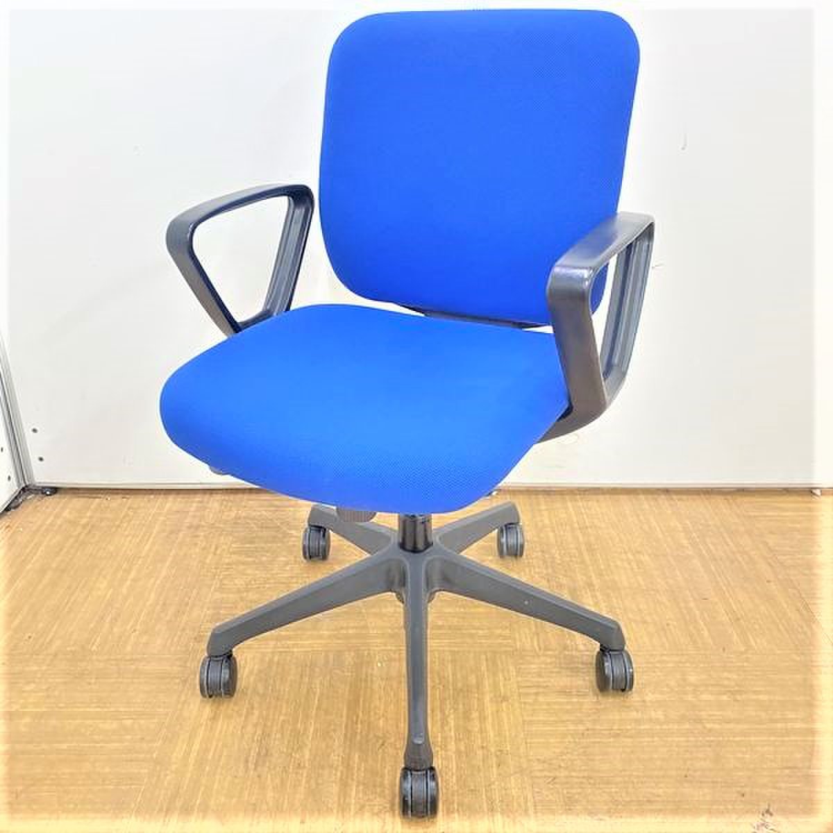 人気国内メーカーのスタンダードシリーズ！
                        CG-R 
                                    中古
            