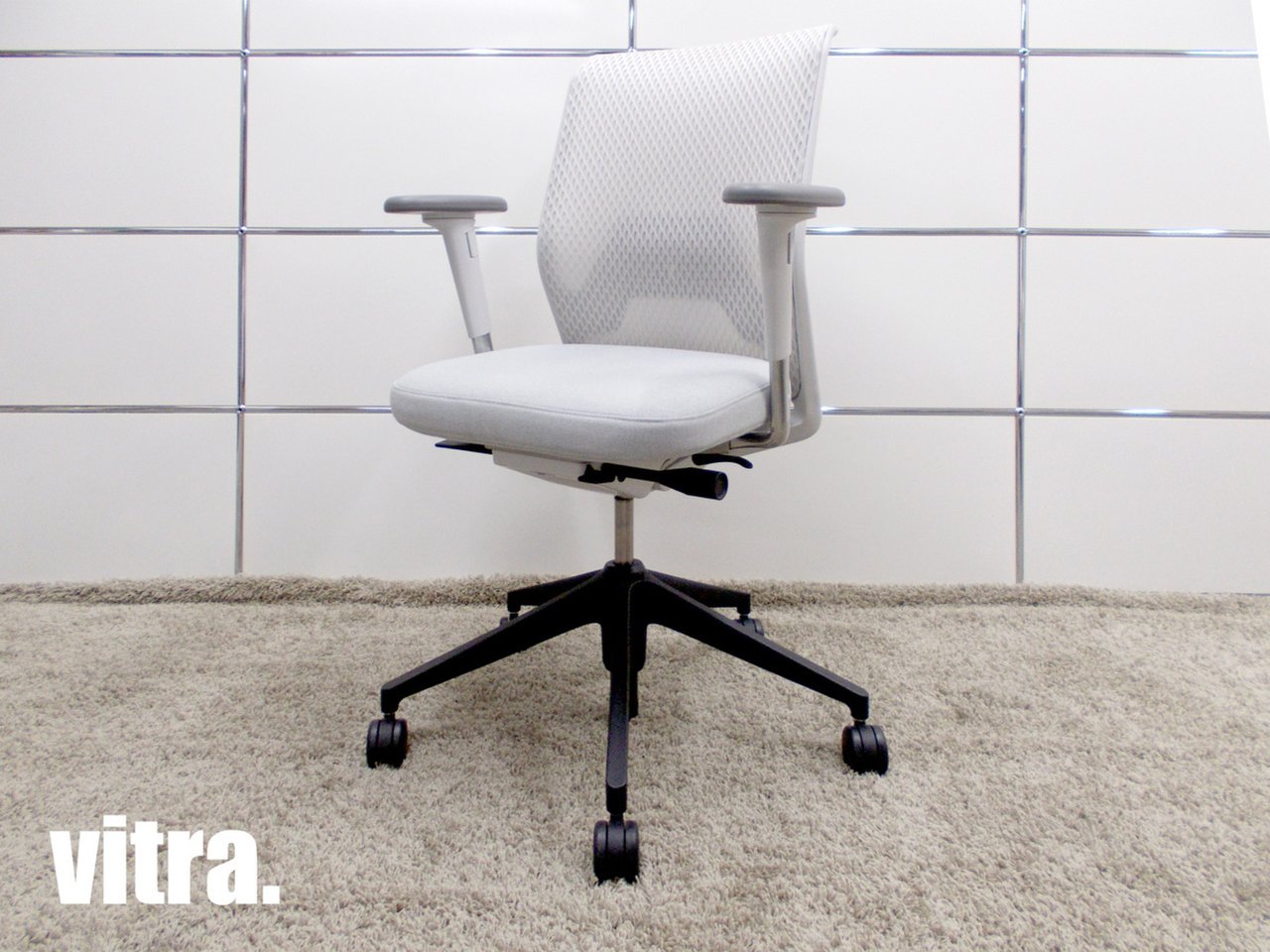 【中古】ID Mesh vitra/ヴィトラ 肘付ハイバックチェア 311167