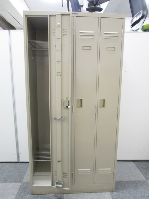 ITOKI J型 4人用ロッカー 未使用品