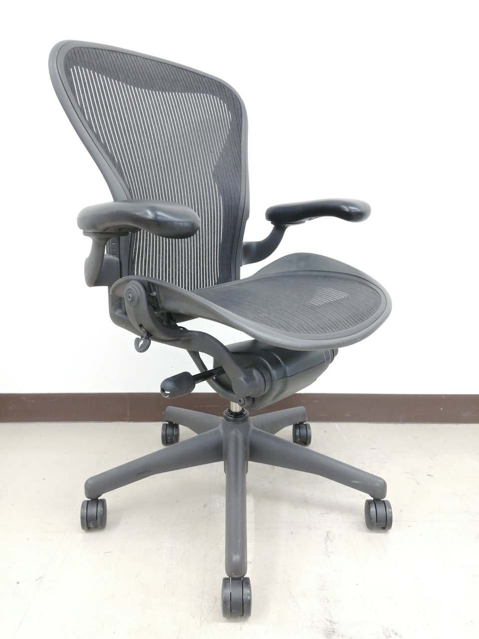 Herman Miller / ハーマンミラー アーロンチェア AE111PWB 中古】アーロンチェア AE111PWB Herman Miller/ハーマンミラー