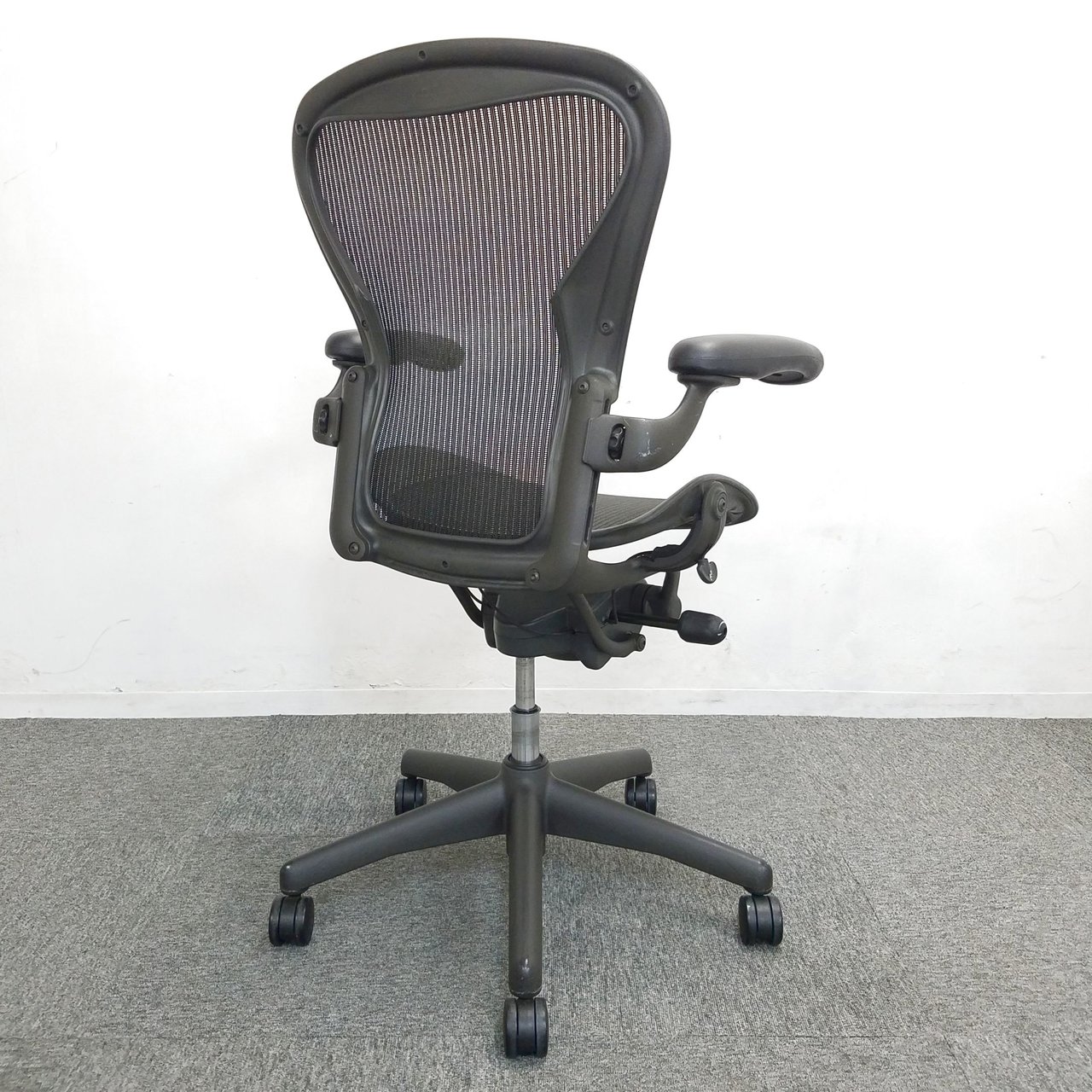 アーロンチェアHerman MillerAE123AWB AJ G1 BB BK 中古】アーロンチェア AE123AWB AJ G1 BB BK Herman Miller