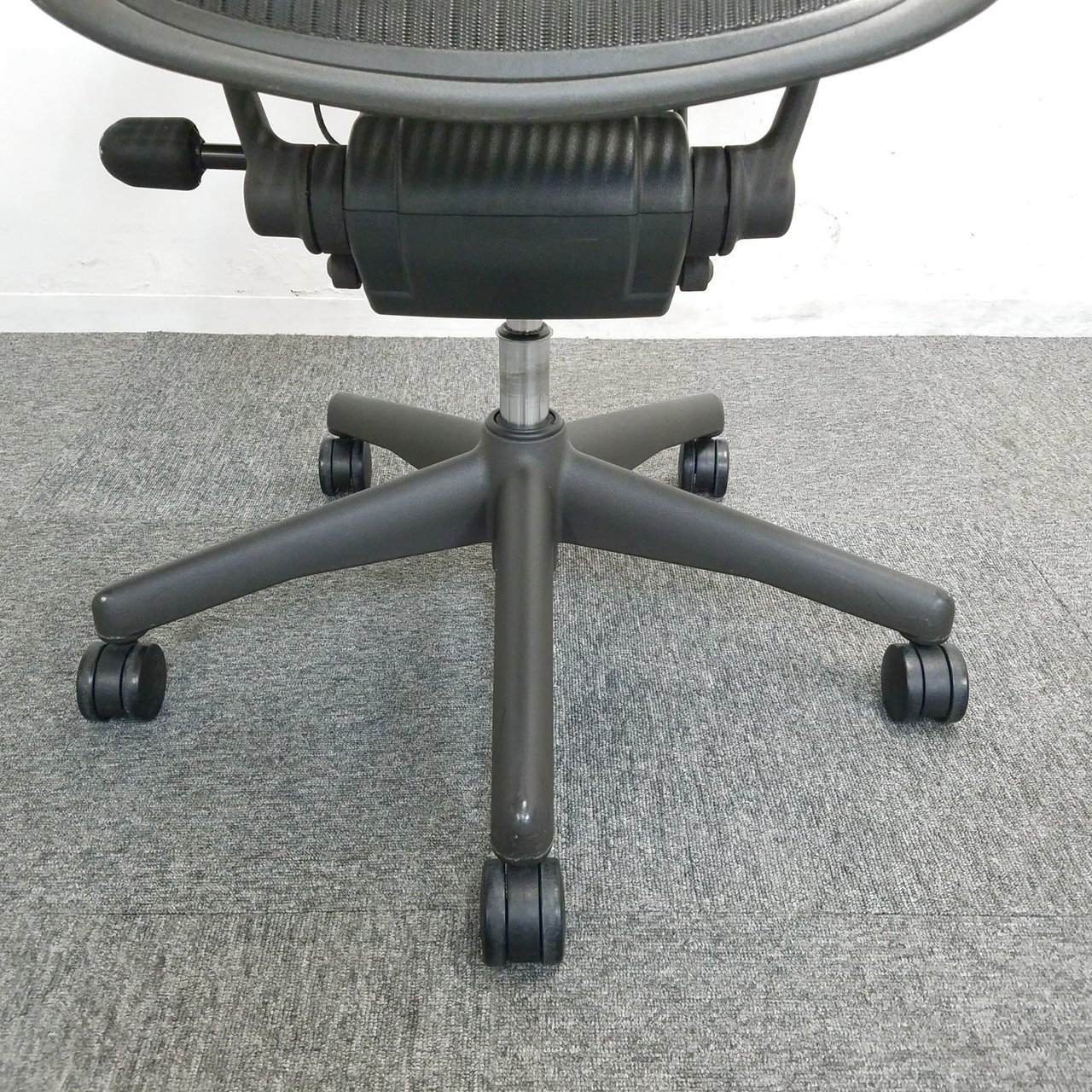 アーロンチェアHerman MillerAE123AWB AJ G1 BB BK 中古】アーロンチェア AE123AWB AJ G1 BB FP BK 3D01 Herman