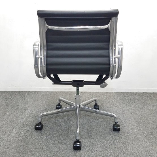 中古】イームズ アルミナム Herman Miller/ハーマンミラー 肘付ロー 