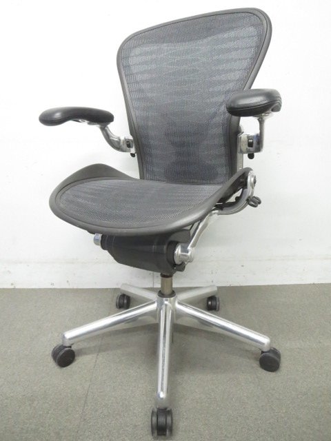 中古 アーロンチェア ポスチャー フル装備 Ae123afb Pjcdbb 4m02 258 Herman Miller ハーマンミラー エグゼクティブチェア 川崎店 中古オフィス家具ならオフィスバスターズ