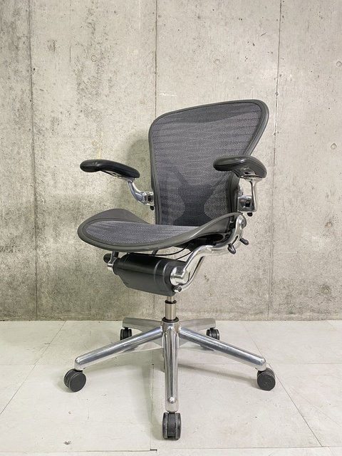 中古】アーロンチェア（ポスチャー フル装備） Herman Miller/ハーマンミラー 肘付ハイバックチェア 313495 -  中古オフィス家具ならオフィスバスターズ