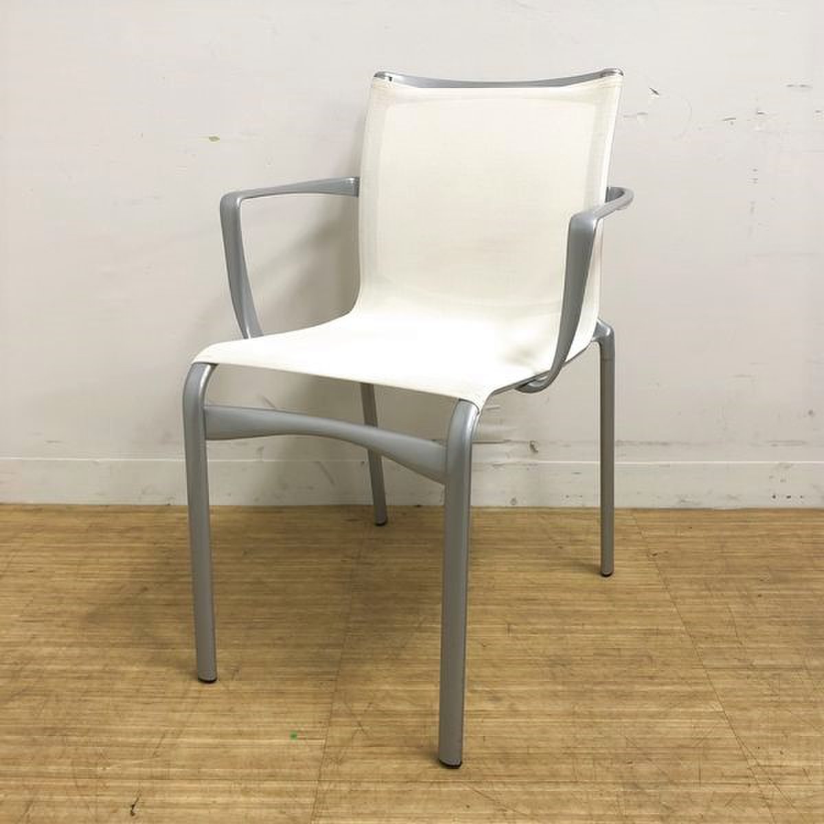 ★最終値下！★【中古】417 HIGHFRAME スタッキングチェア（アーム） 中古】ハイフレーム アームレスチェア Cassina/カッシーナ