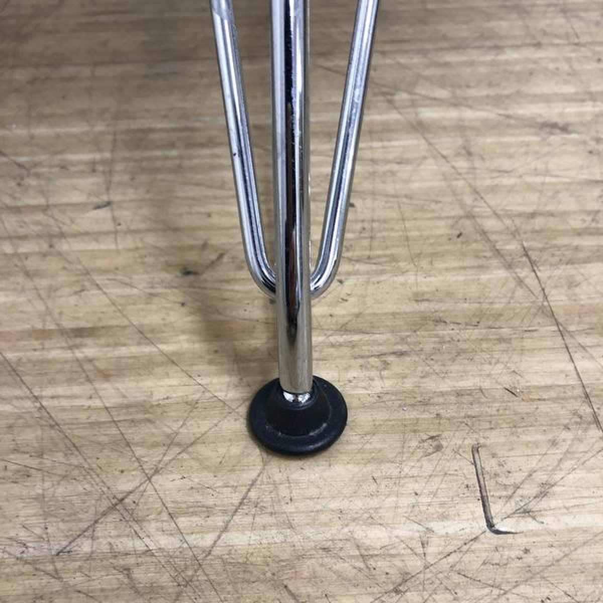 ハーマンミラー　イームズ　チェア 中古】 イームズアームシェルチェア Herman Miller/ハーマン