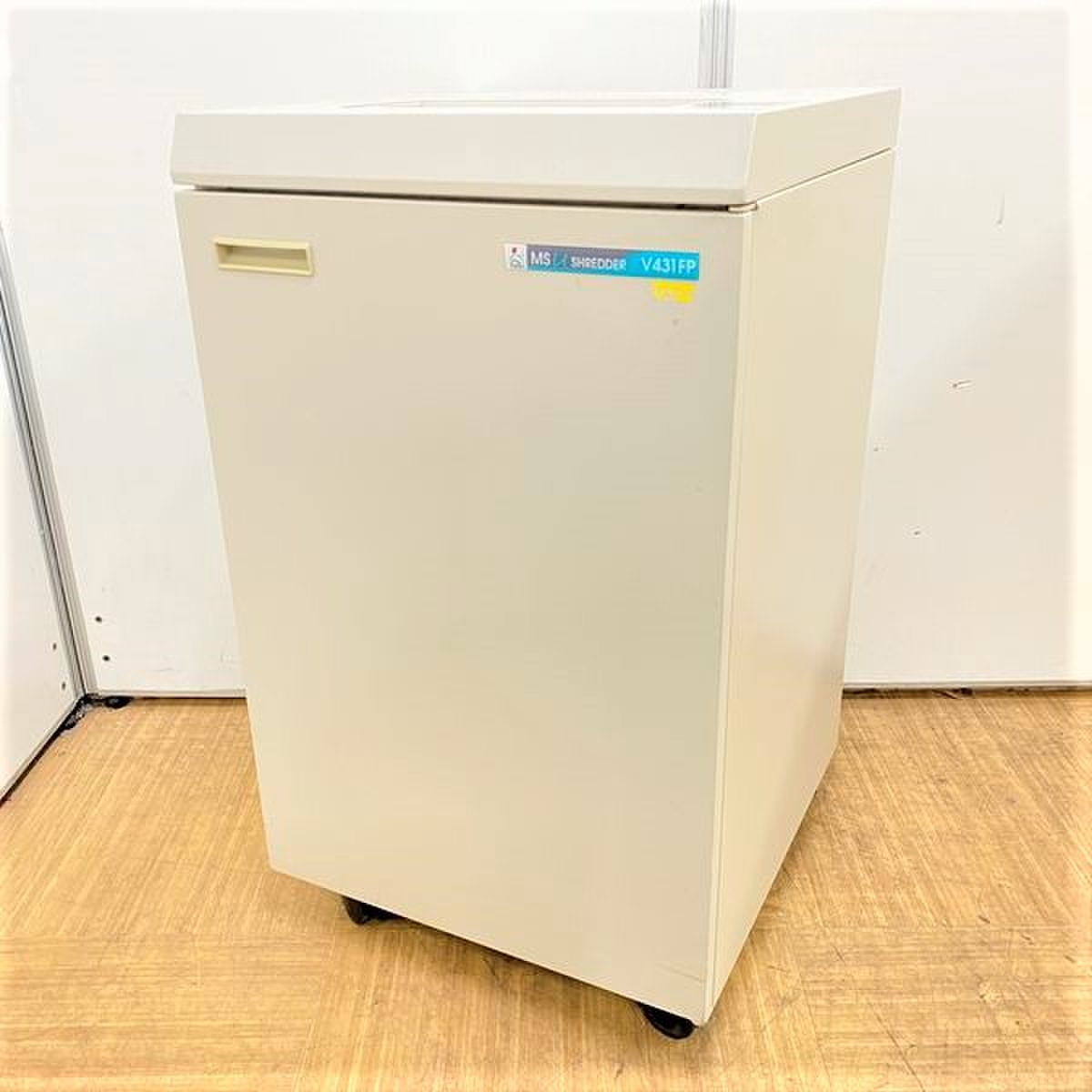 【限定1台】ハイコストパフォーマンス　業務用シュレッダー導入の1台目に最適！！
                        Vシリーズ
                                    中古
            