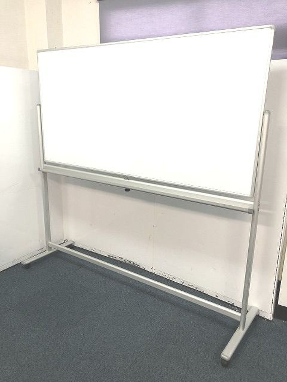 【1800ｍｍタイプの自立式片面ホワイトボードの入荷です！！】
                        その他シリーズ
                                    中古
            