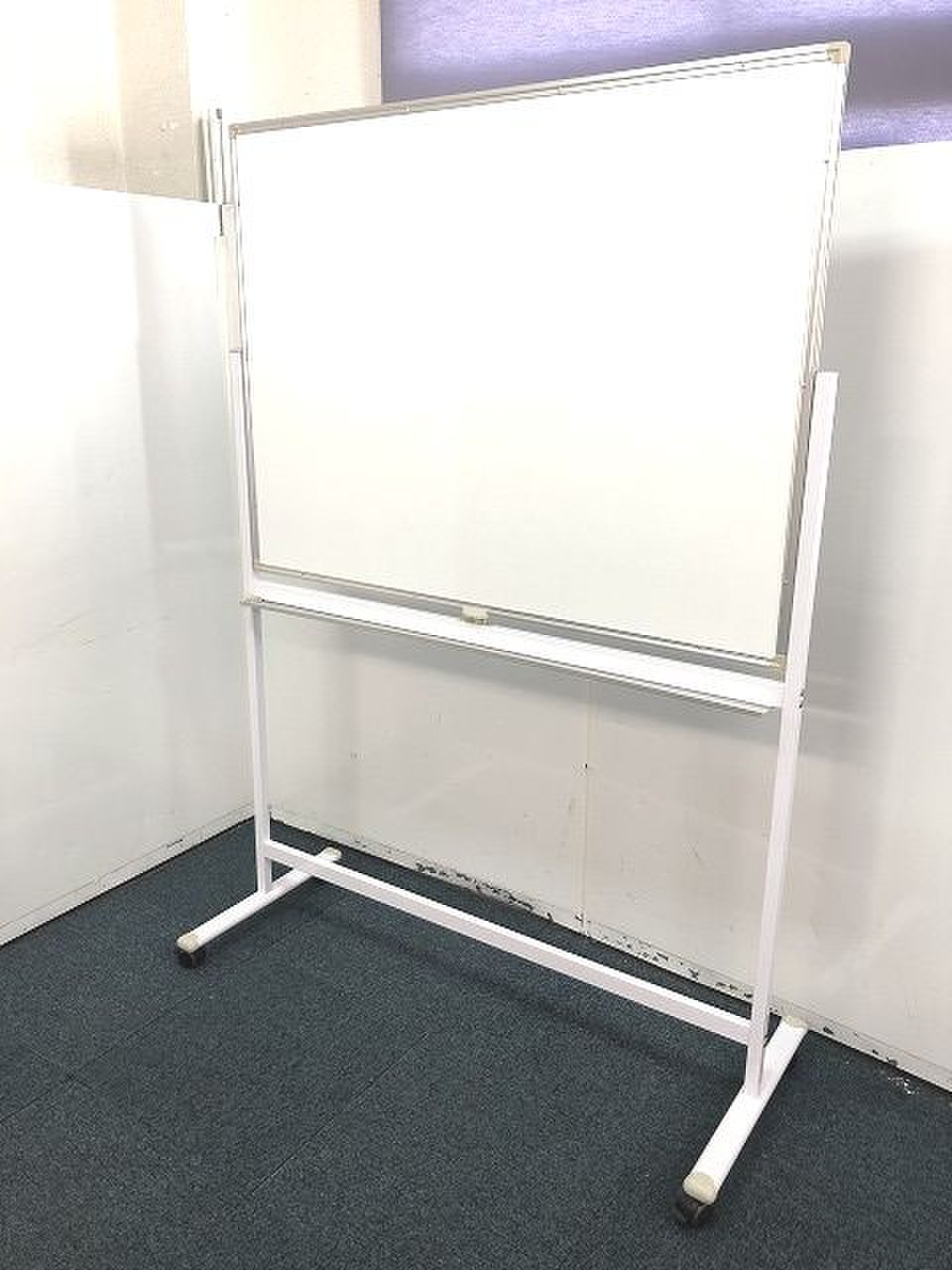 【コンパクトな1200ｍｍサイズの自立式ホワイトボードの入荷です！！】
                        その他シリーズ
                                    中古
            