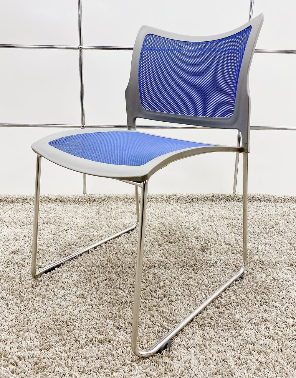 今なら間に合います！　オカムラ製のスタッキングチェアが30脚入荷！　スタック　ミーティング　会議　入替　起業　講義
                        その他シリーズ
                                    中古
            