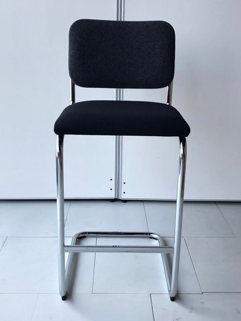 新古品】チェスカアームチェア Knoll/ノール ミーティングチェア