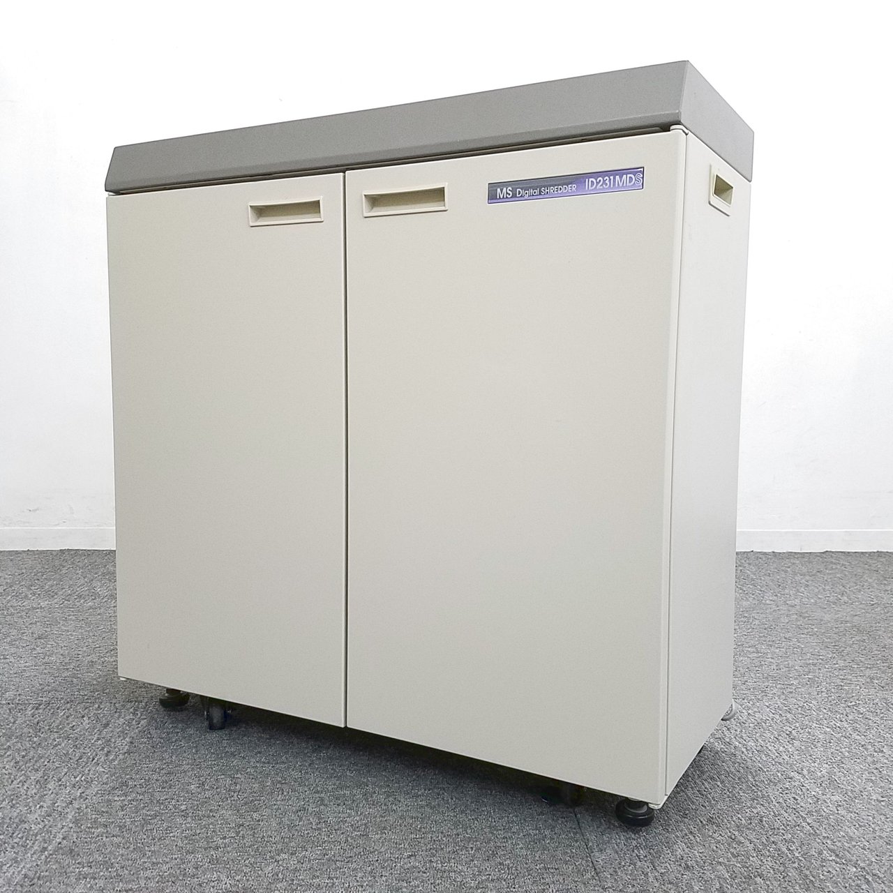 【1台入荷】中古　シュレッダー個人情報　スパイラルカット
                        DMシリーズ 
                                    中古
            