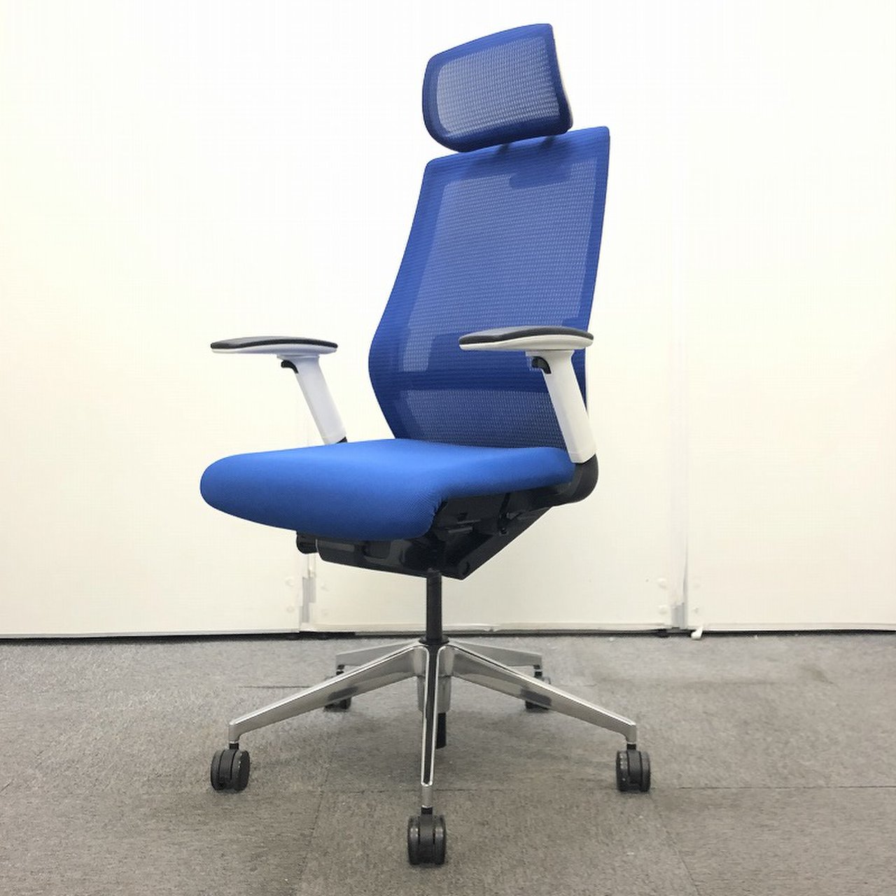 中古】エルフィ ELA2-00B ウチダ/UCHIDA 肘付ハイバックチェア 317156 