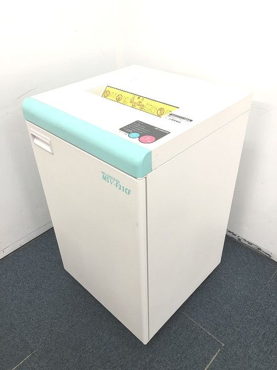 人気商品！！【定価約48万円！！最大裁断枚数25枚！！作業時間を短縮して効率アップしませんか！！】
                        MSVシリーズ 
                                    中古
            