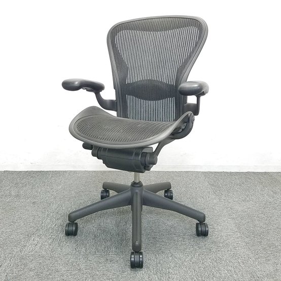 中古】アーロンチェア AE111PWB AJ G1 BB BK 3D01 Herman Miller