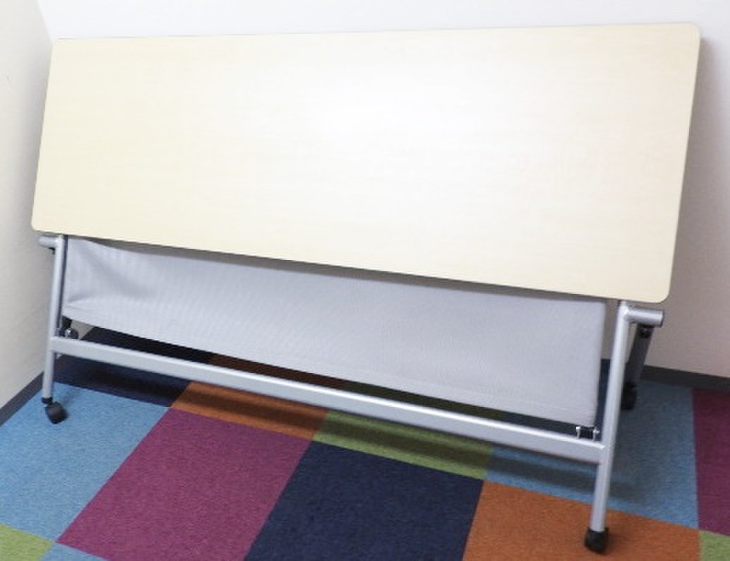 商品入れ替えにてお安く 会議用テーブル入荷しました!!　並行スタックタイプ【RP】
                        その他シリーズ
                                    中古
            