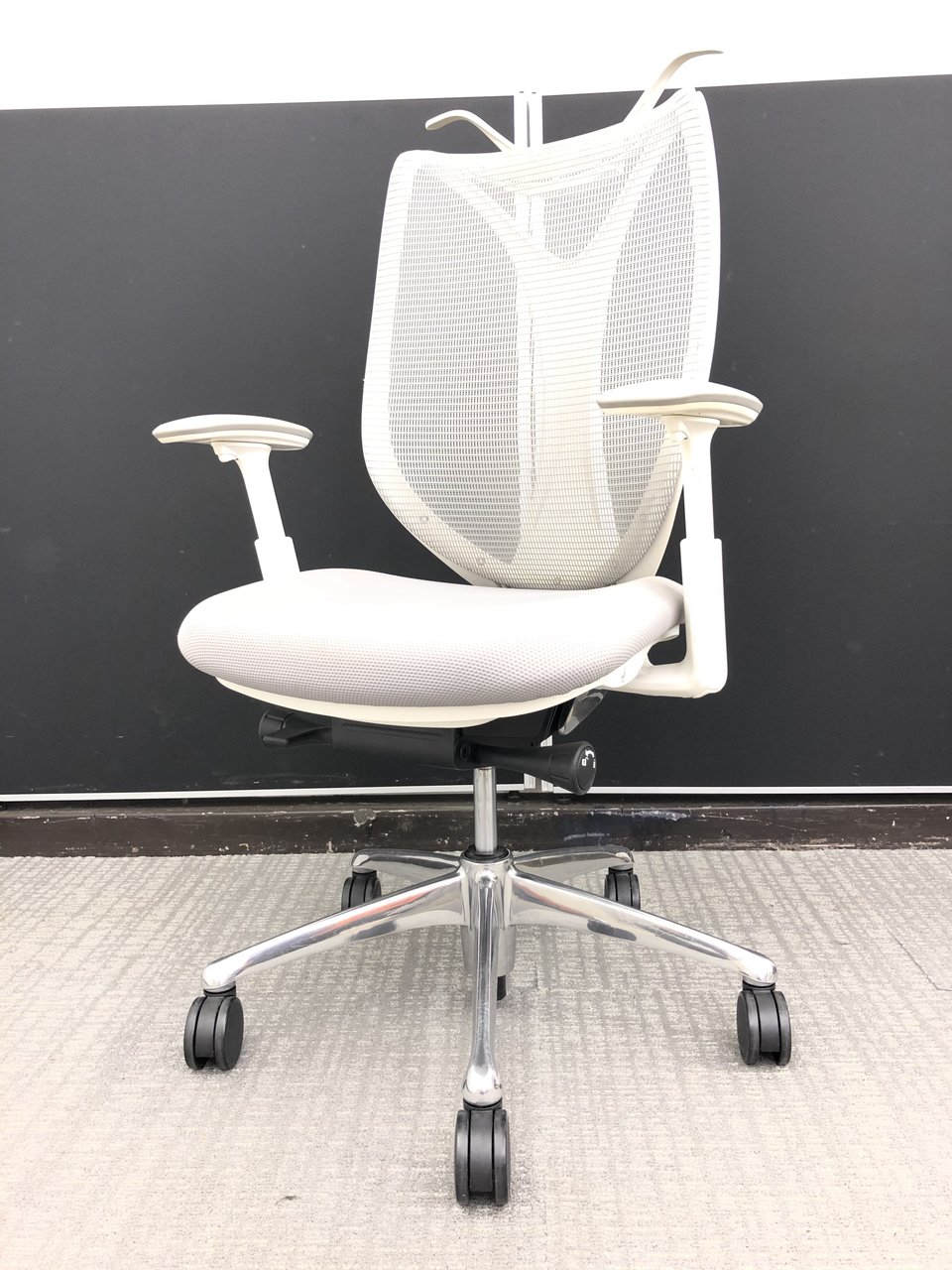 【2014年製】流れるような美しいフォルム◆中古◆高級チェア◆オカムラサブリナ◆メッシュチェア
                        サブリナ 
                                    中古
            