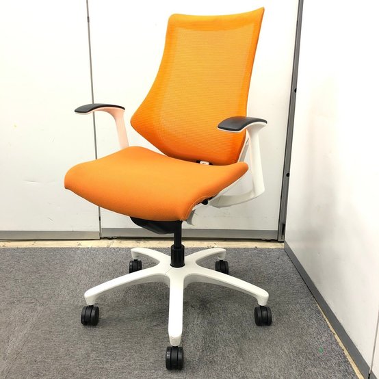 イトーキ/ITOKI   エフクロス KF-370JB 肘付ハイバックチェア 中古】エフメッシュ KF-370JB-T1B2 イトーキ/ITOKI 肘付