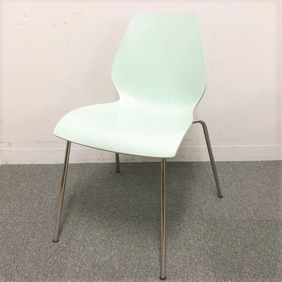 中古】マウイチェア Kartell/カルテル スタッキングチェア 319442