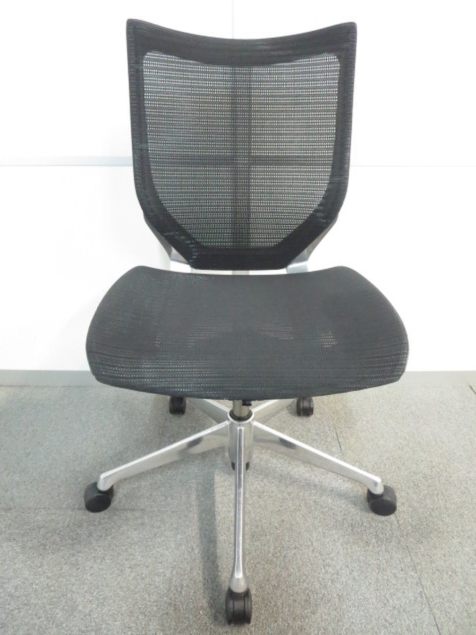 【中古 A(中古品)】Baron(バロン) CP33AR-FDH1 中古】CP33AR-FDH1 | オカムラ Baron オフィスチェア - Kaggマルシェ