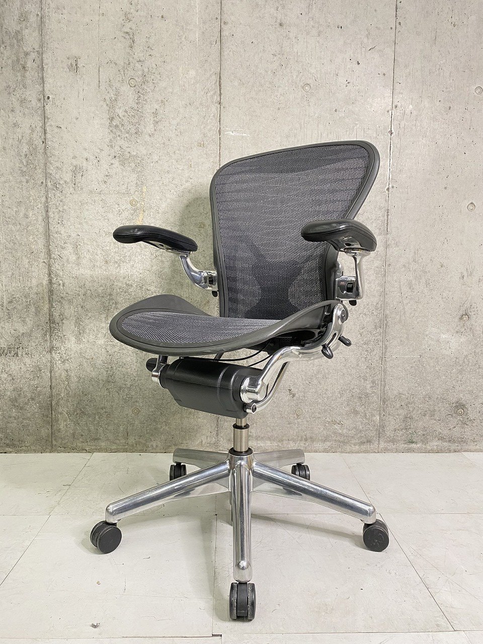 ハーマンミラー アーロンチェア USED 中古】アーロンチェア Herman Miller/ハーマンミラー 肘付