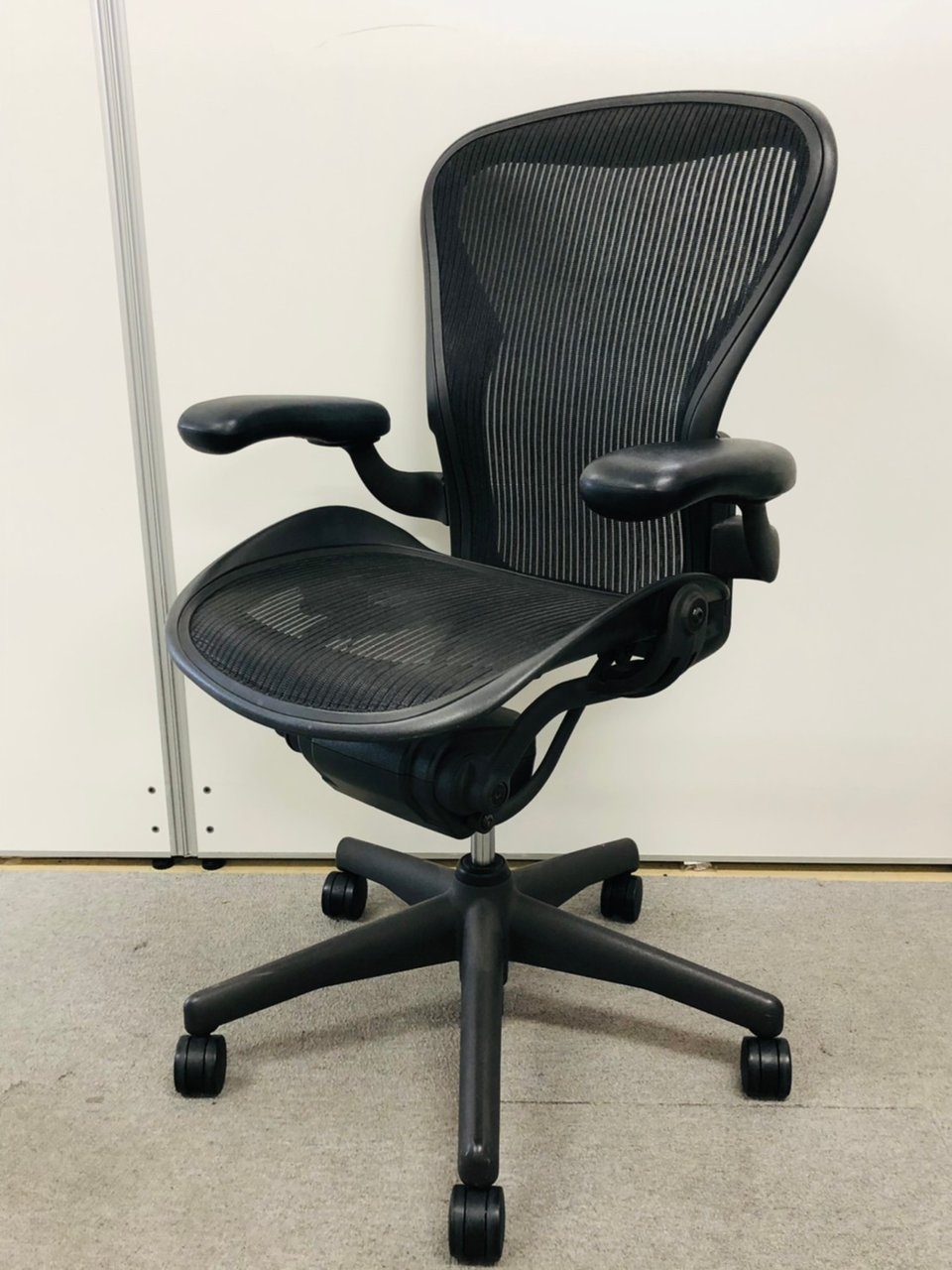 ハーマンミラー アーロンチェア USED 中古】アーロンチェア Herman Miller/ハーマンミラー 肘付