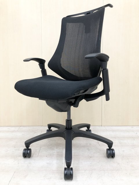 中古】エフクロス イトーキ/ITOKI 肘付ハイバックチェア 320562 - 中古