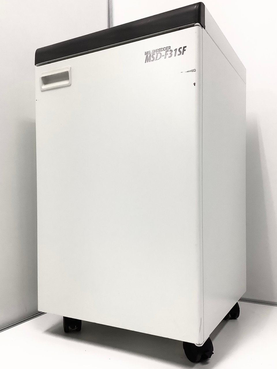 【最大55枚裁断可能】セキュリティー保護/明光商会製/MSD-F31SF
                        MSDシリーズ 
                                    中古
            